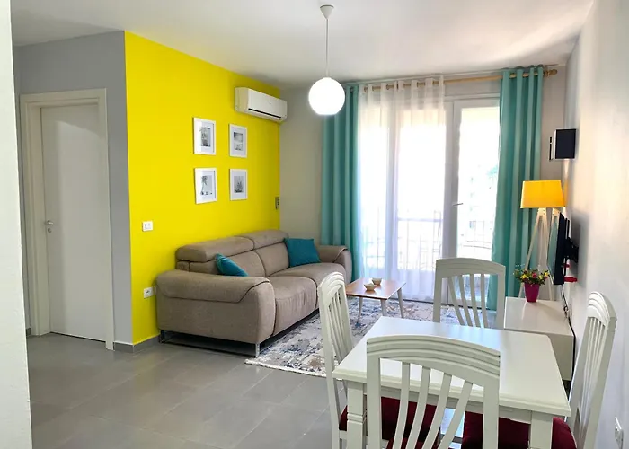Merville_Beachfront Apartment