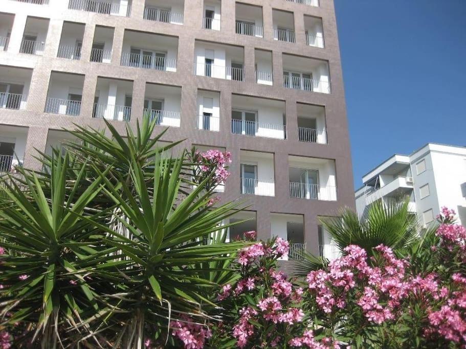 Apartament Merville_beachfront *